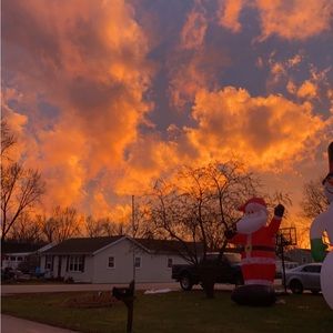 Meet your Posher, Maya